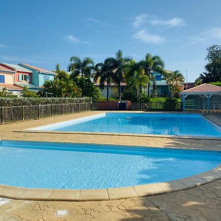 Maison Mitoyenne , Piscine,Citerne, Jardin, Parking, Plage Le Gosier  Exterior foto