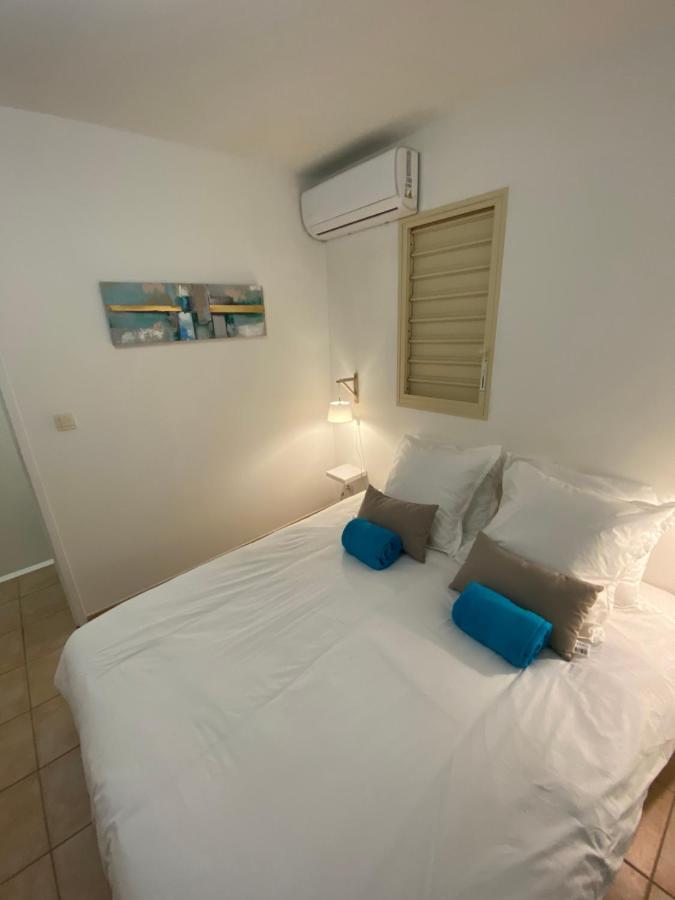 Maison Mitoyenne , Piscine,Citerne, Jardin, Parking, Plage Le Gosier  Exterior foto